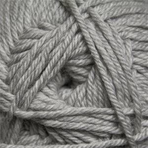 220 Superwash Merino Wool Yarn for Beautiful Quality Knit or Crochet Projects