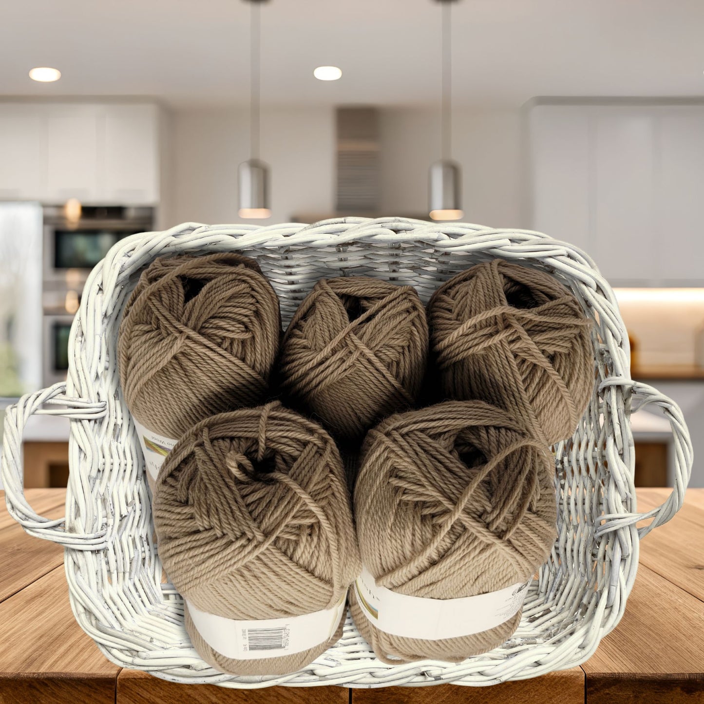 220 Superwash Merino Wool in Doeskin Heather — 100% Superwash Merino Wool, Worsted weight, 220-yard skein