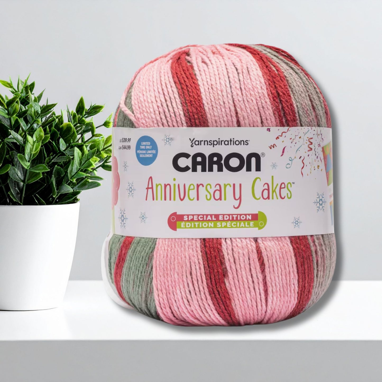 Caron Anniversary Cake Super Bulky Yarn, 1029-yards Super Skein in Holly Jolly
