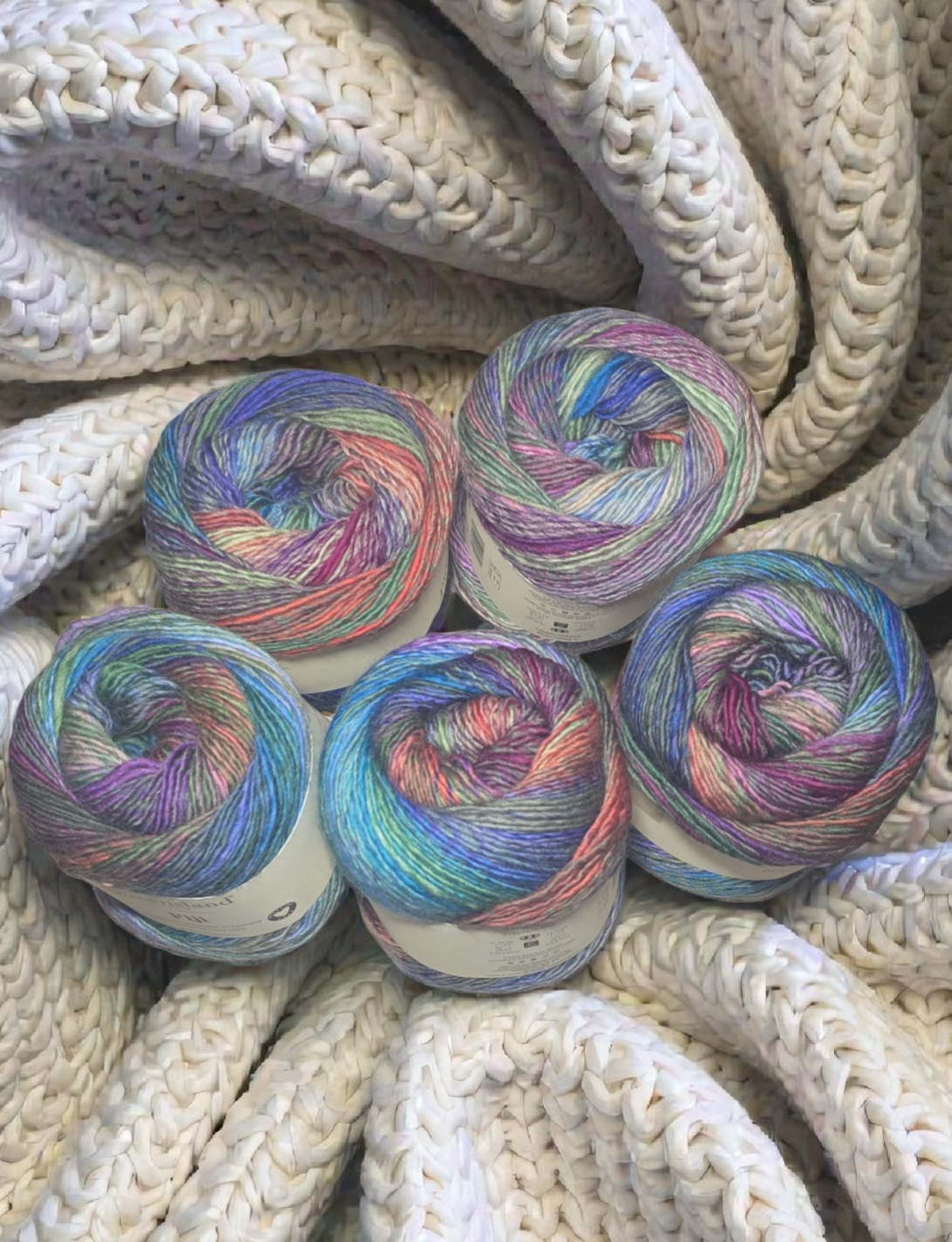Queensland Fiji Yarn in Long Island-100% Merino Wool, Self-Striping DK, 328-yard skein